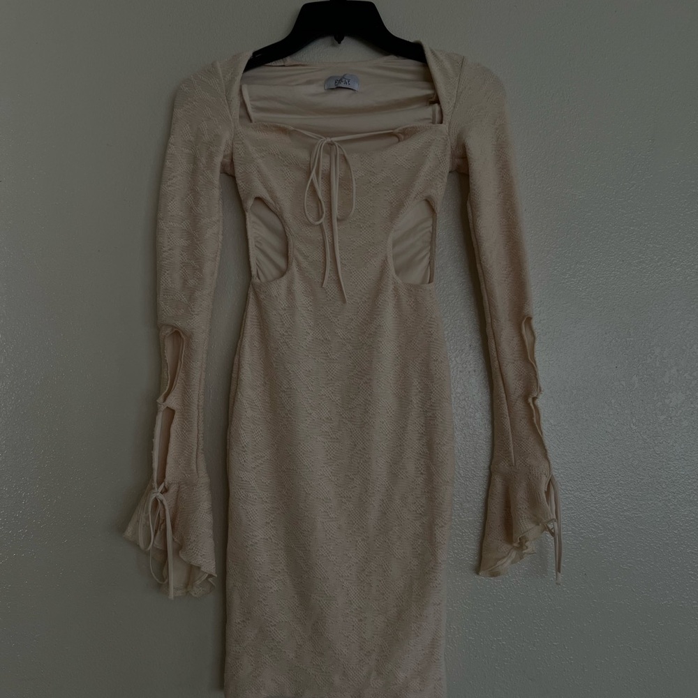 Oh Polly Cream Long Sleeve Dress with Tie Details no tag but new